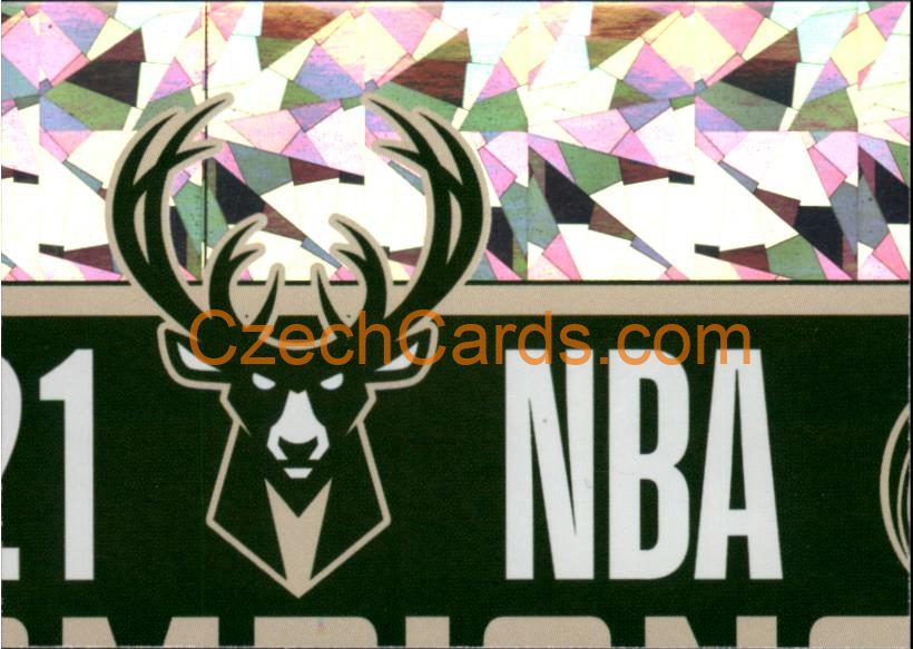 Champions 2021 MILWAUKEE BUCKS 2021/22 Panini NBA sticker and card #76