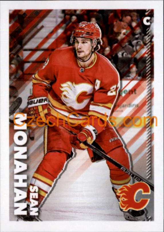 Sean Monahan 2022-23 Topps NHL sticker #81