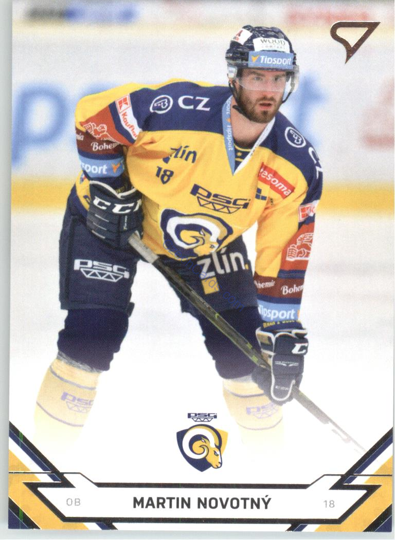 Martin Novotný 2021/22 SportZoo Tipsport EHL #221